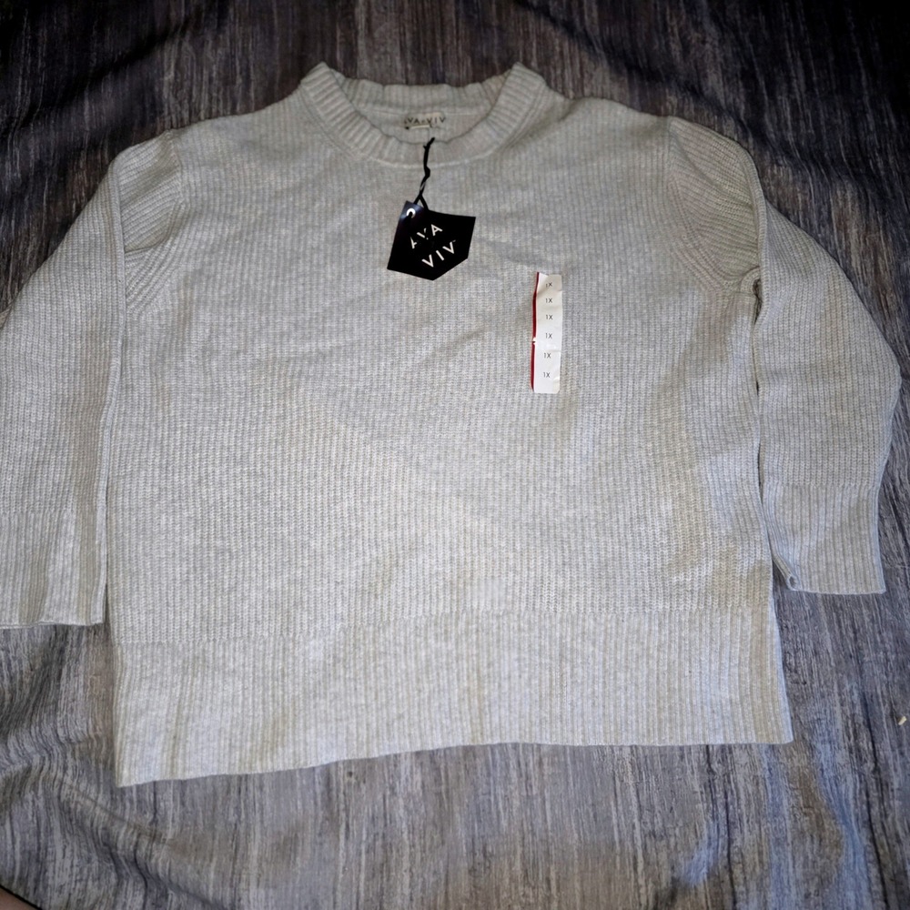 Ava & Viv Light Gray Ribbed‎ Knit Crew Neck Sweater Womens Plus Size 1X  NEW